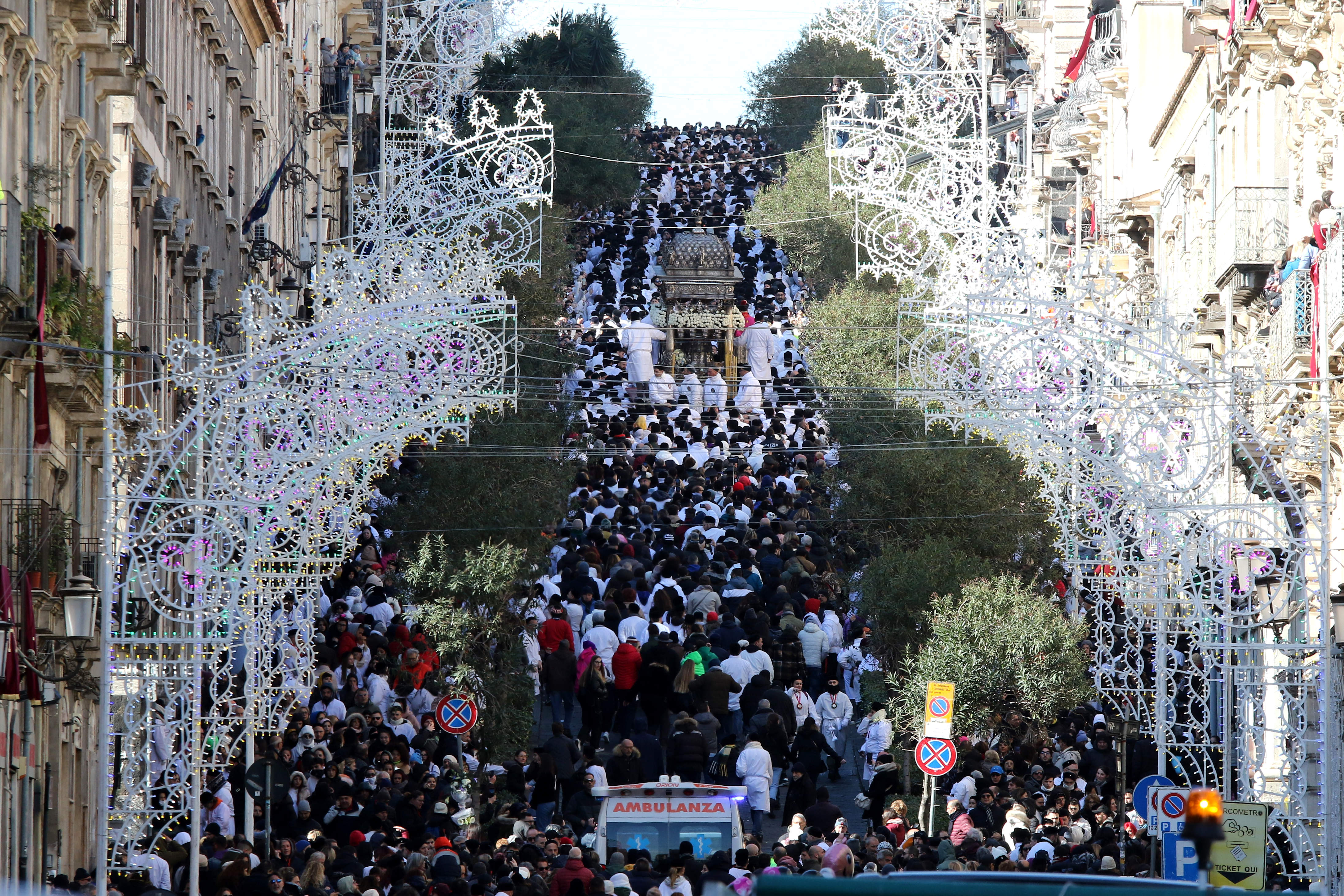 Sant’Agata 2023, fine della Festa: la Patrona di Catania torna in Cattedrale – FOTO e VIDEO