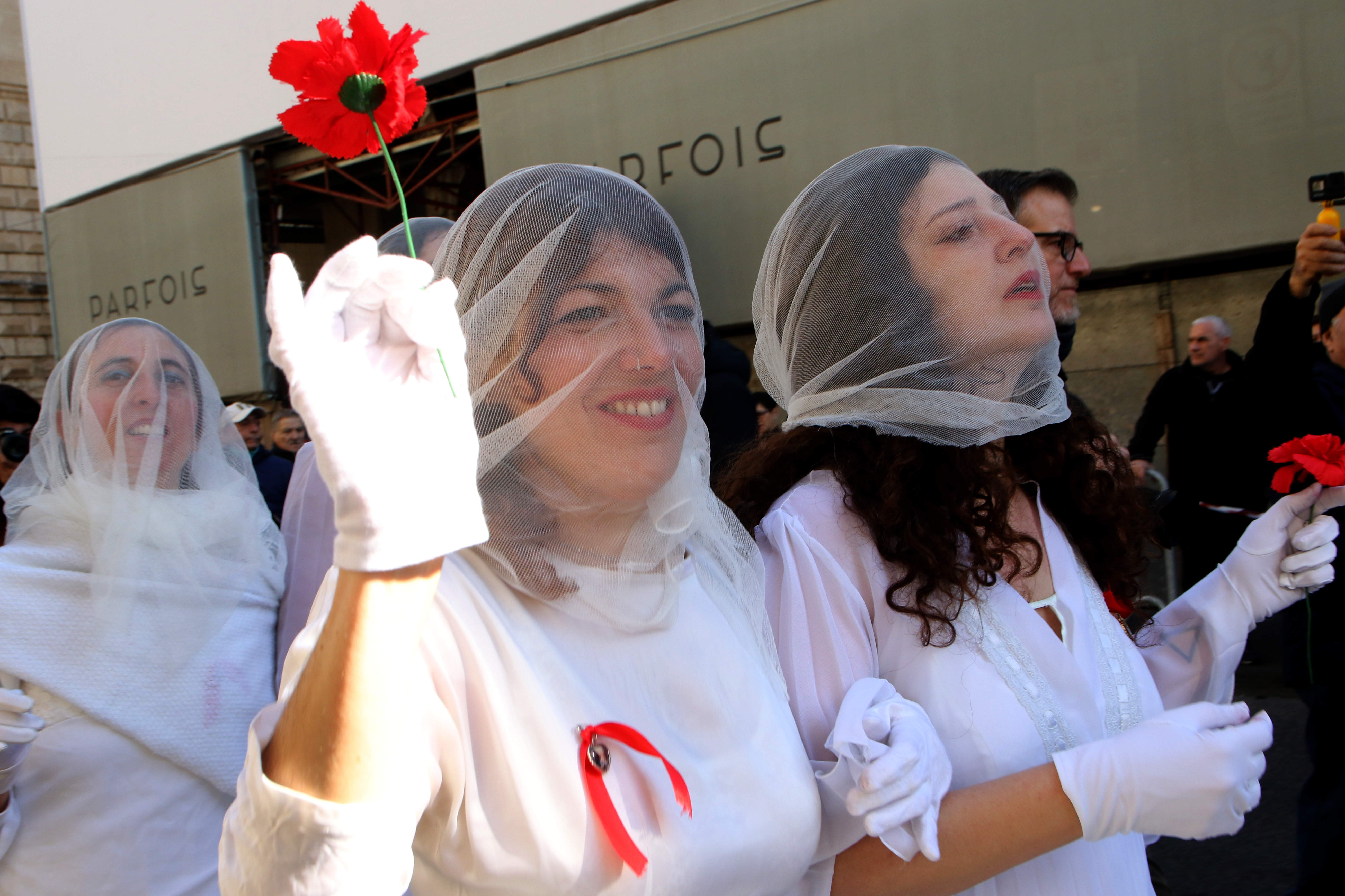 Carrozza del Senato e offerta della cera: al via ufficialmente la festa di Sant’Agata – FOTO e VIDEO Carrozza del Senato e offerta della cera: al via ufficialmente la festa di Sant’Agata – FOTO e VIDEO