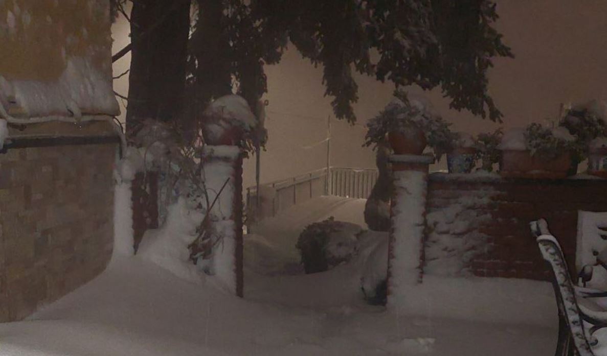 Dal vento incessante agli allagamenti, Sicilia “devastata” dal maltempo – FOTO