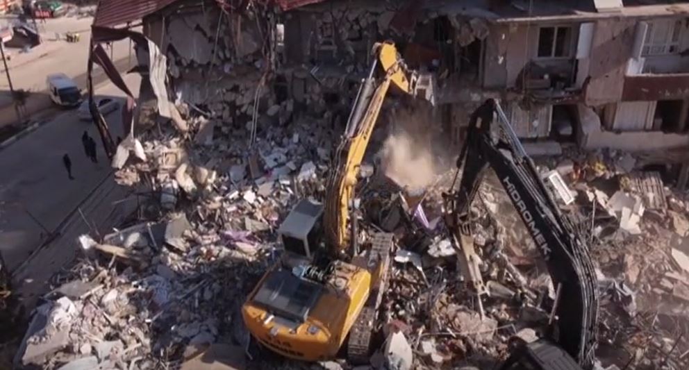 Il terremoto e l’antica moschea di Antiochia distrutta – VIDEO