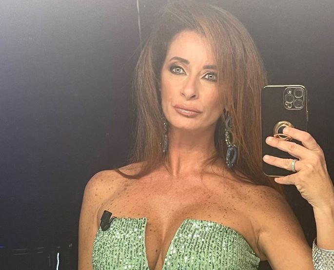 “Tale e Quale”, speciale Sanremo in 2 puntate: ecco gli artisti in gara – FOTO