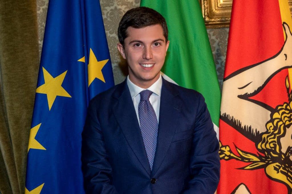 Stipendi Ars, il deputato Leanza rinuncia all’adeguamento