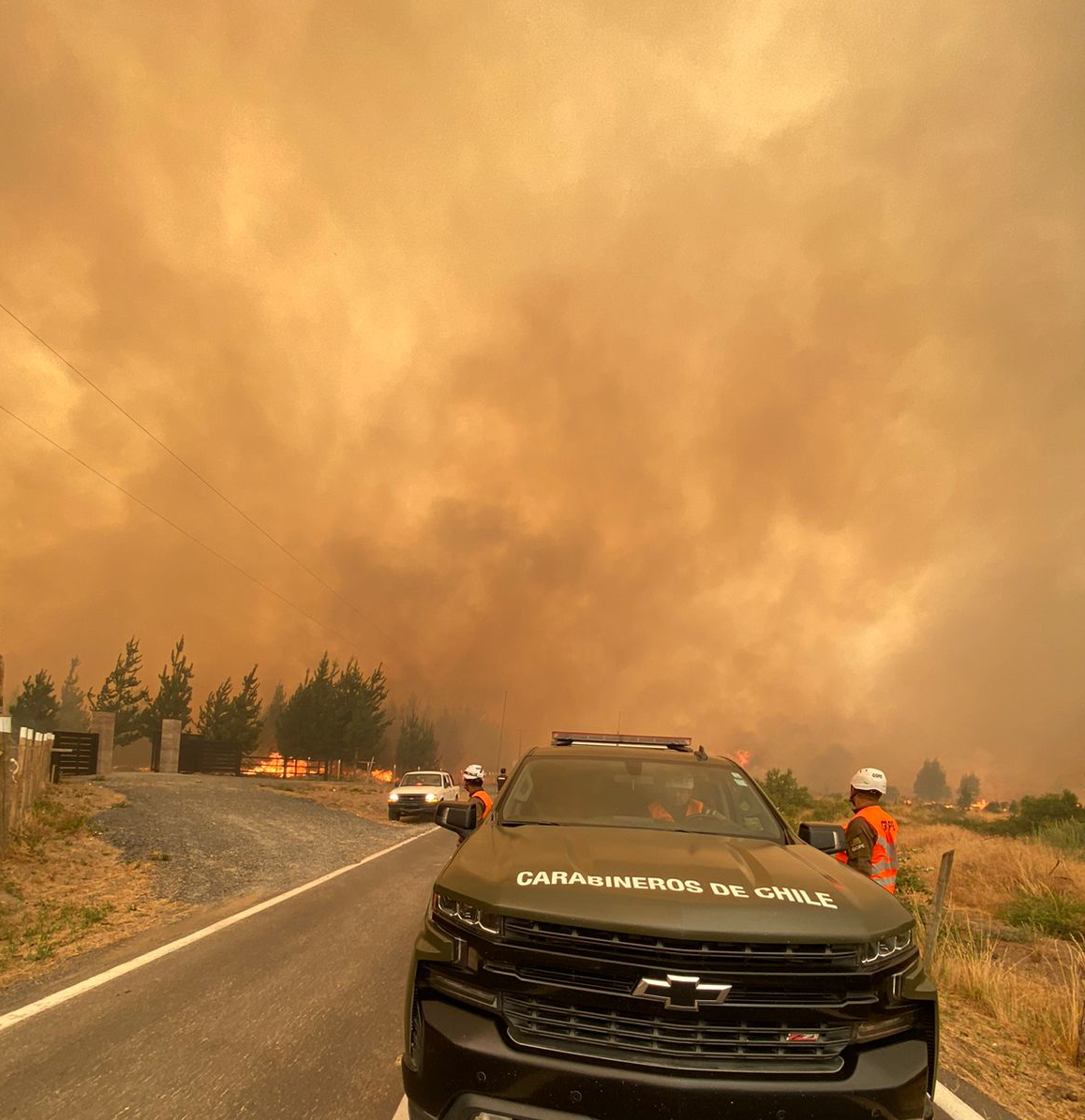 Cile, maxi incendi nei boschi: almeno 23 morti e oltre 970 feriti