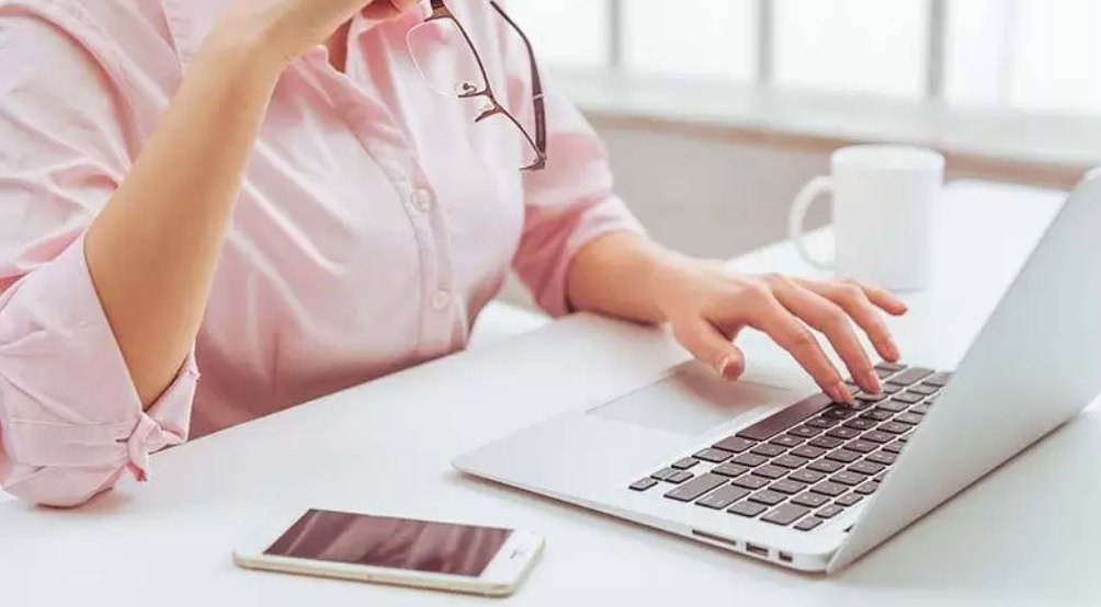 Lavoro: Istat, tra 2004 e 2022 numero di donne occupate è aumentato di quasi un milione