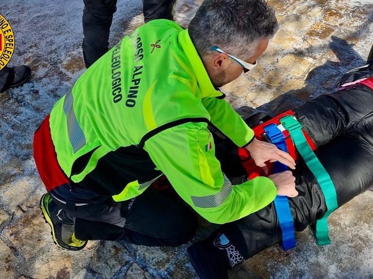 Piano Battaglia, 16 interventi nel fine settimana: 3 causati da “slittini pirata”