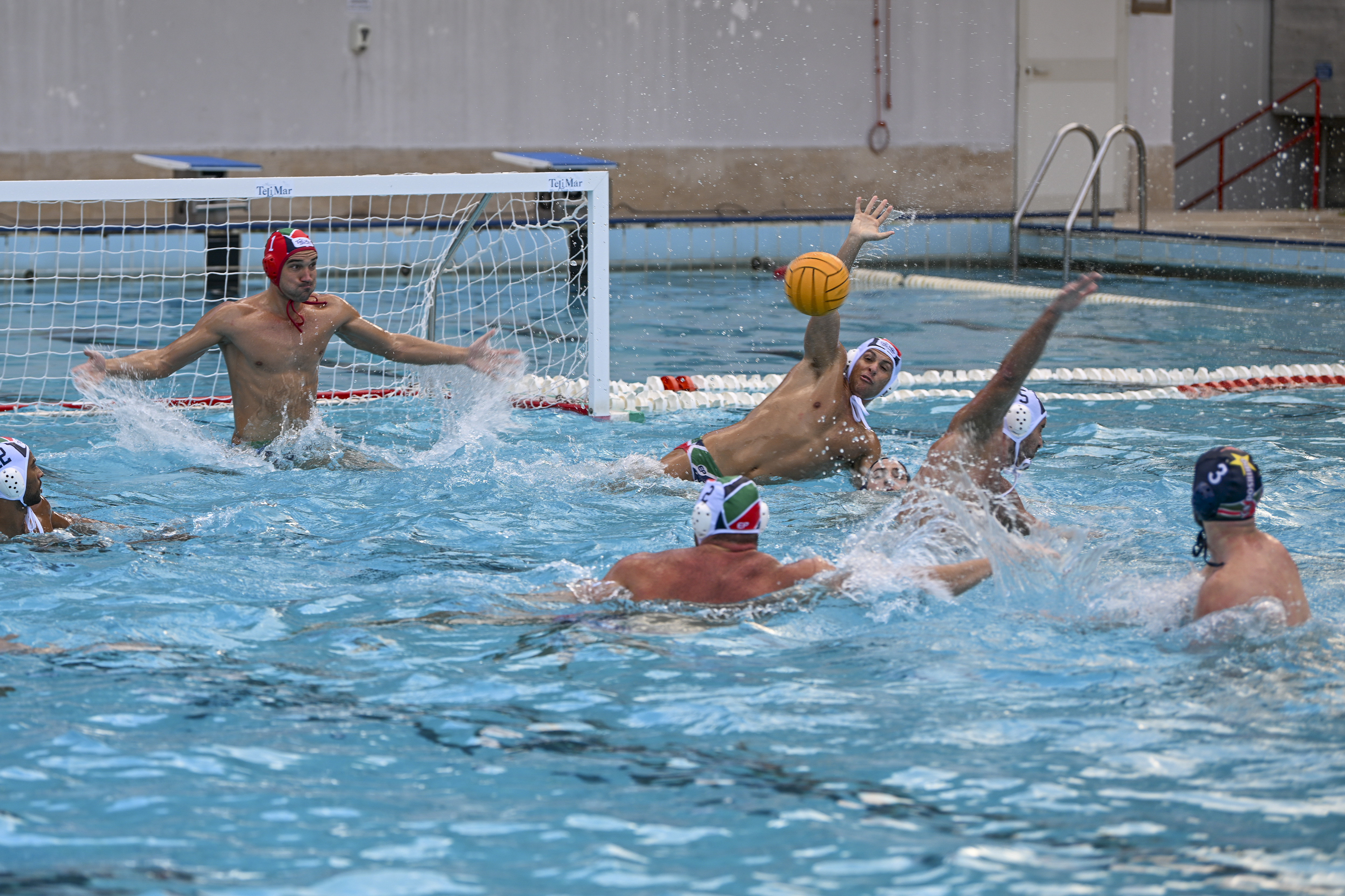 Pallanuoto, TeLiMar Palermo batte CN Posillipo 15-11