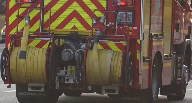 Casa avvolta dalle fiamme: donna muore carbonizzata nel messinese