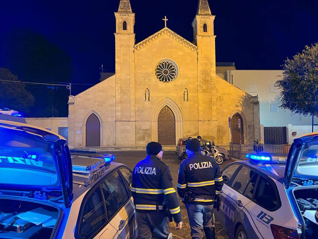 Fiamme e violenza: a Gela è di nuovo allarme