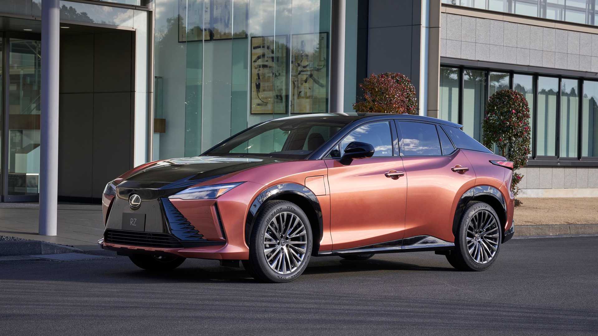 Arriva il nuovo Lexus RZ 450e 100% elettrico