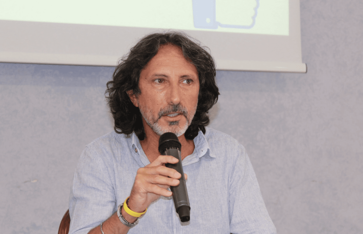 Rizza (Flc Cgil): “Accorpamento istituti? Operazione finalizzata solo a risparmiare”