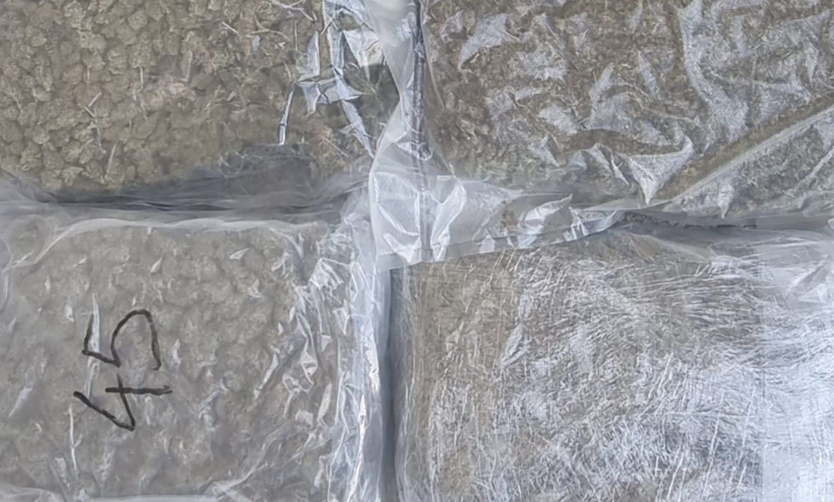 Casa trasformata in “deposito” di marijuana a San Cristoforo: scatta il sequestro