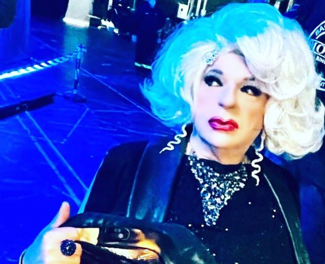 Preoccupazione per Platinette, Mauro Coruzzi colpito da ictus: ecco come sta