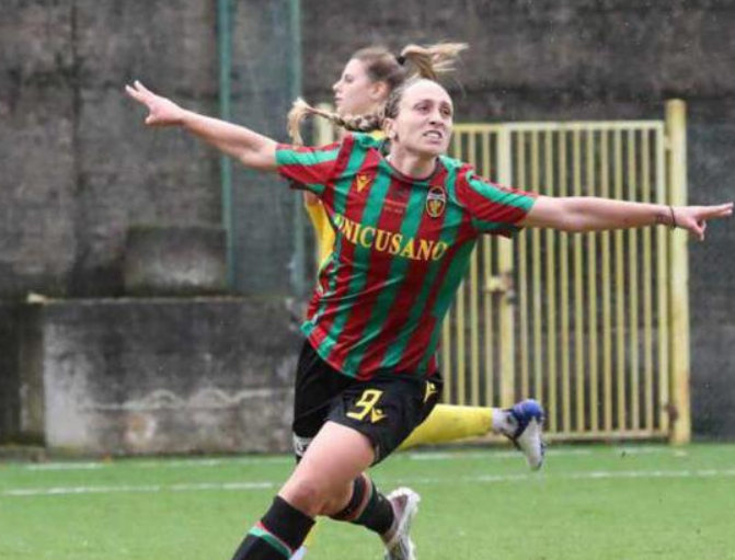 Ternana Calcio prolunga il contratto a Salvatori Rinaldi, la giocatrice colpita da tumore