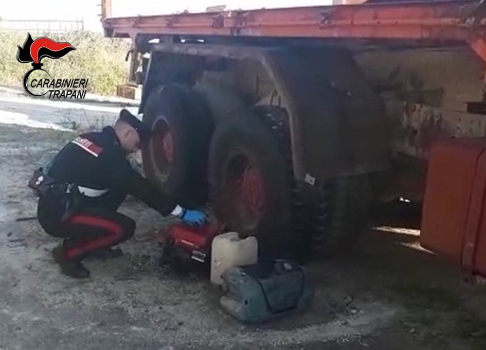 “Cerchiamo lumache”, ma erano lì per rubare a un’azienda sotto sequestro