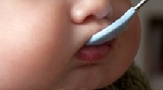 La pappa le va di traverso, poi giorni di agonia in ospedale: morta bimba di 8 mesi