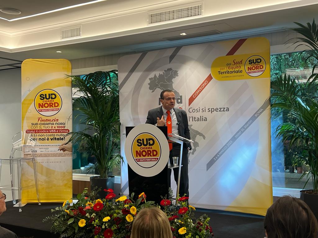 La sfida di Cateno De Luca: “Una forza politica che colmi le distanze tra Nord e Sud”