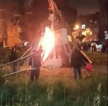 Taranto, esplosione davanti a falò abusivo San Giuseppe: diversi feriti