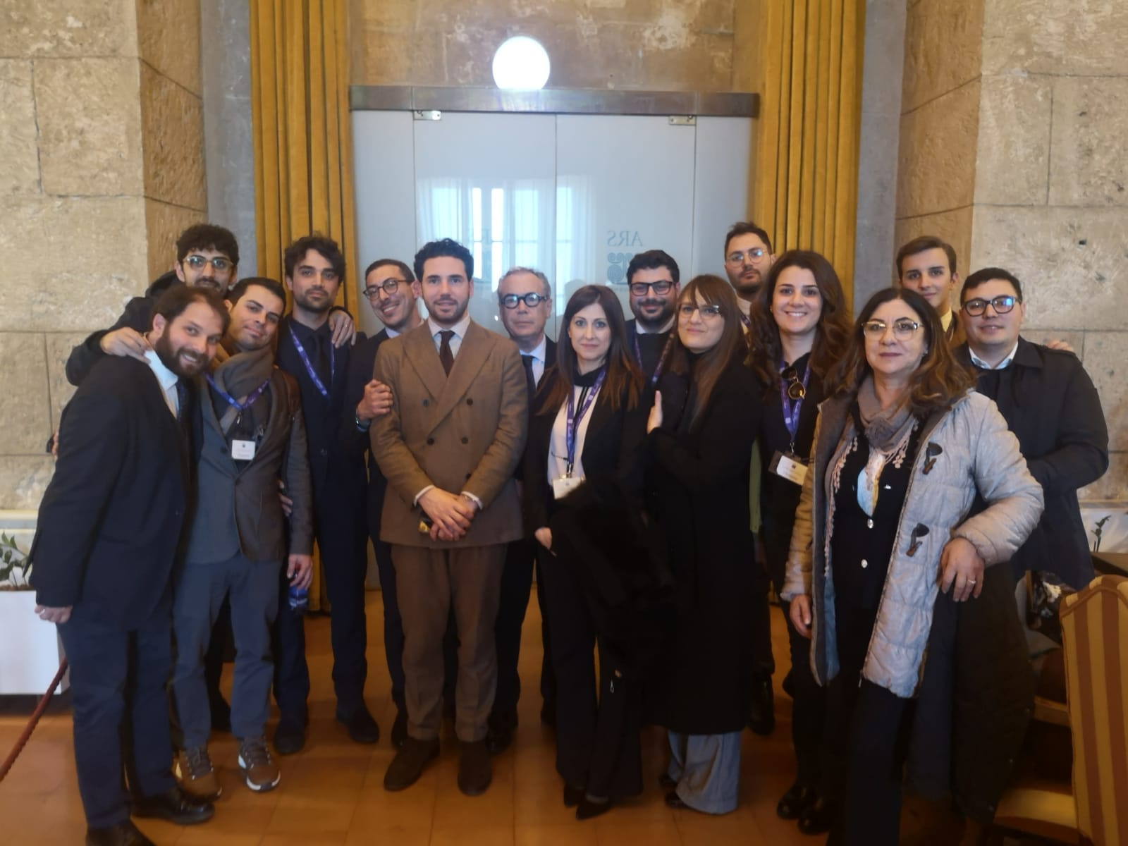 Fratelli d’Italia e i precari della Sanità: “La Volo doveva intervenire prima, brutta figura all’Ars”