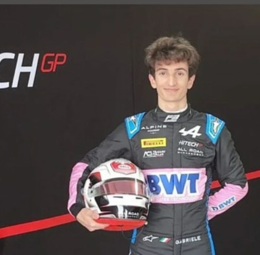 Formula 3, il palermitano Minì in evidenza nelle prove libere in Bahrein