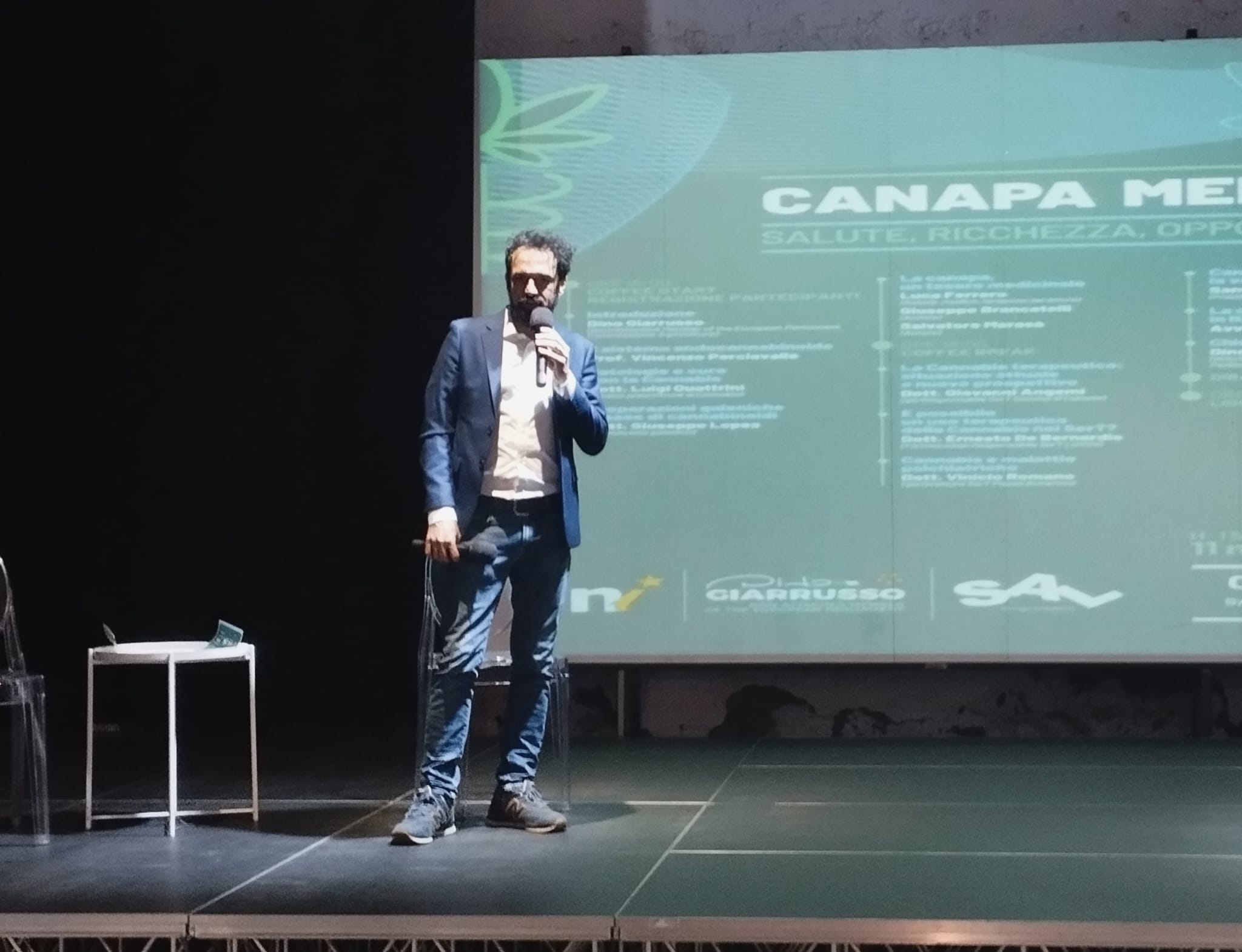 Catania, convegno su Canapa terapeutica: l’iniziativa di Dino Giarrusso