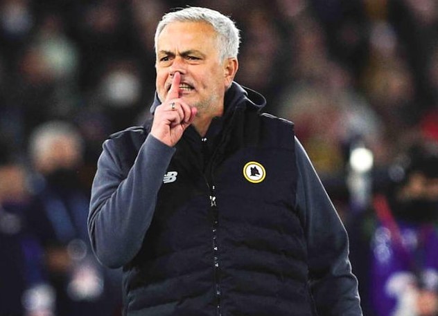 Finale Europa League: critiche all’arbitro, Uefa avvia procedimento contro Mourinho