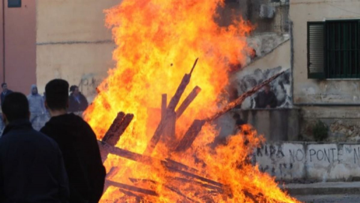 Palermo, aggressioni durante vampe S. Giuseppe: Fp Cgil presenta esposto in procura