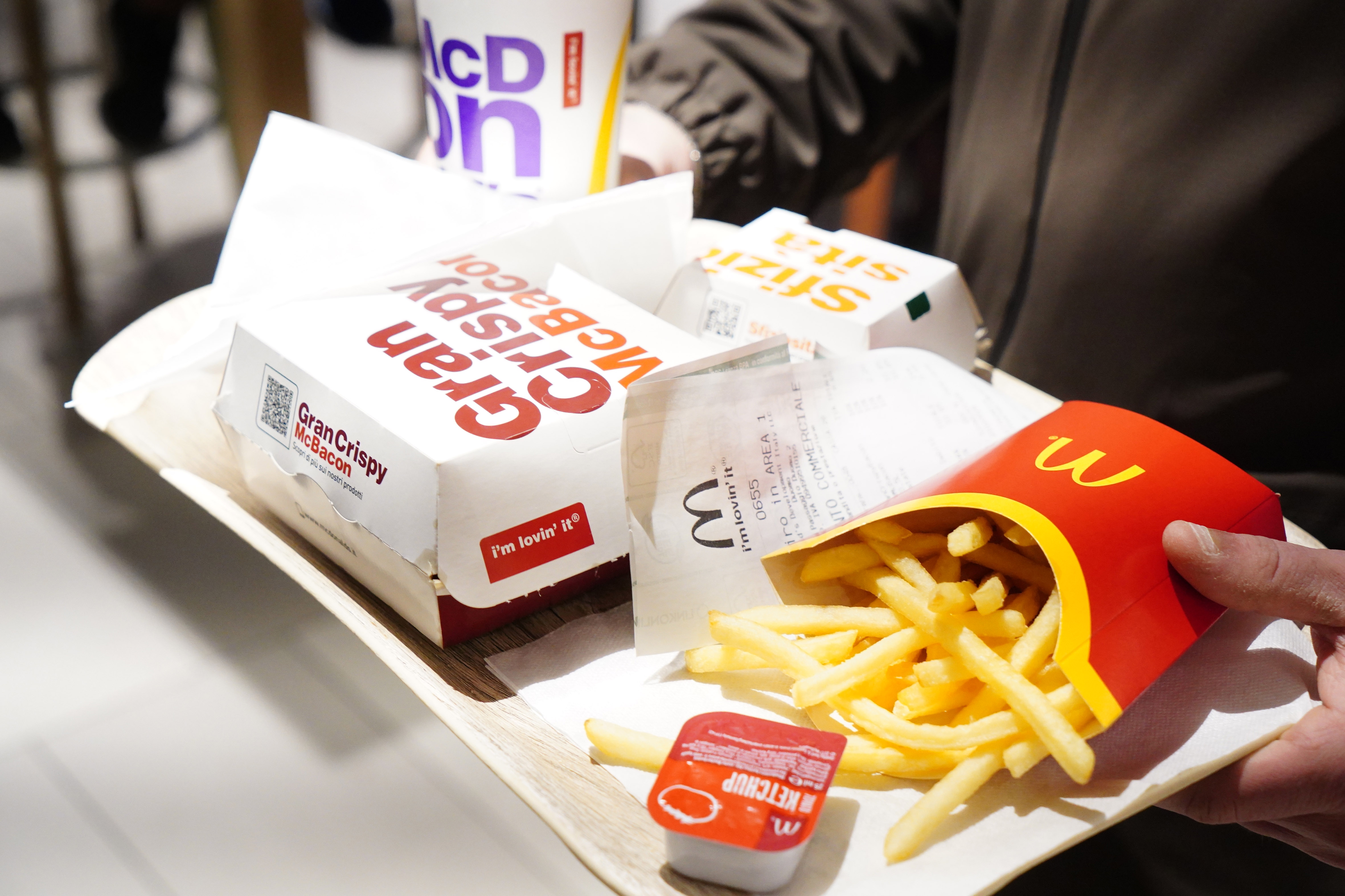 Lavoro in Sicilia, nuove opportunità da McDonald’s: ecco come candidarsi