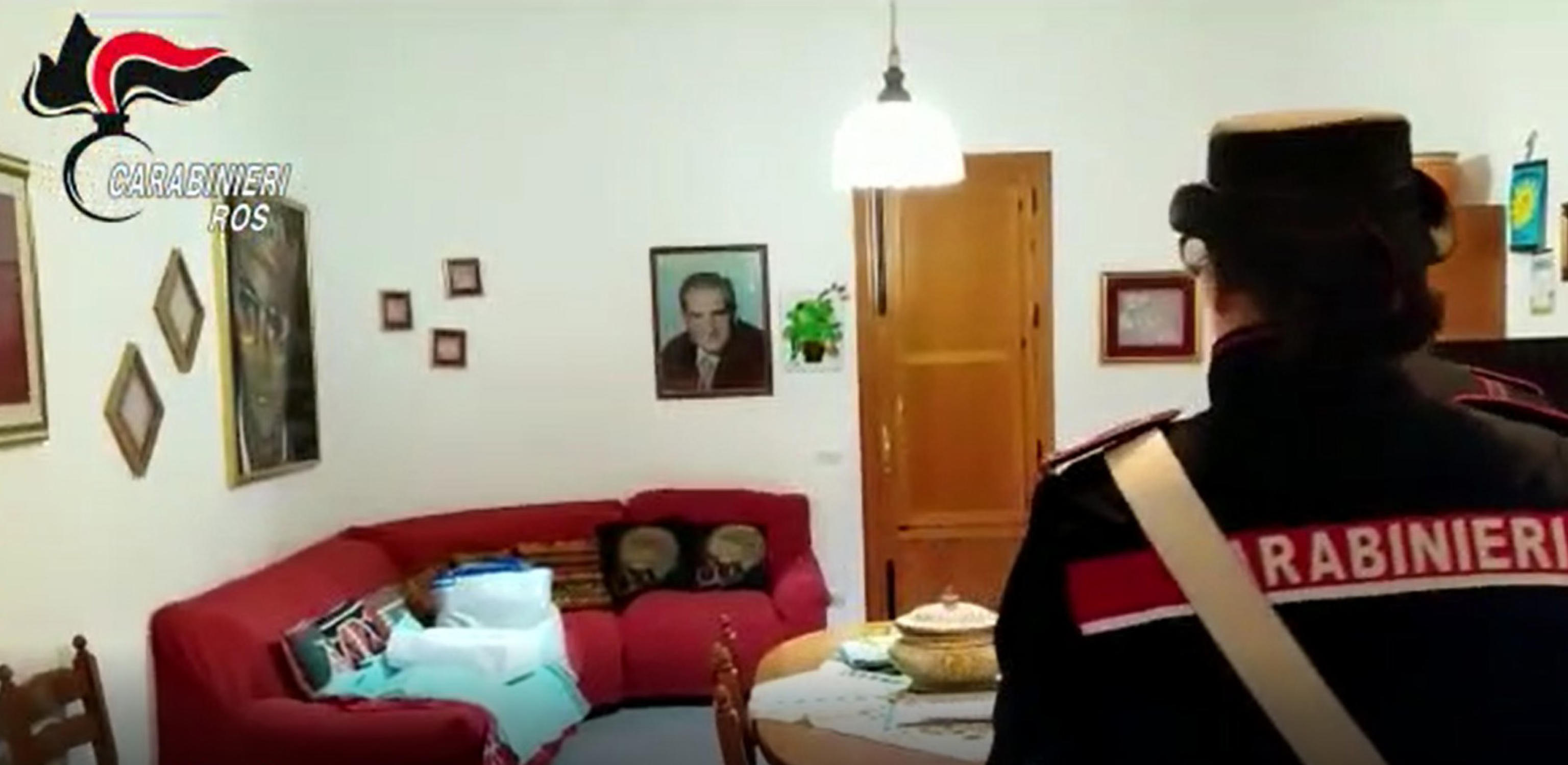 L’archivio segreto di Messina Denaro: trovati centinaia di pizzini e lettere a donne