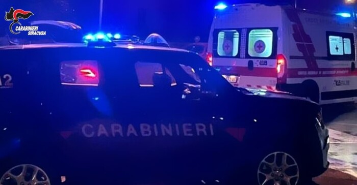 Uomo provoca incidente e aggredisce carabinieri: arrestato