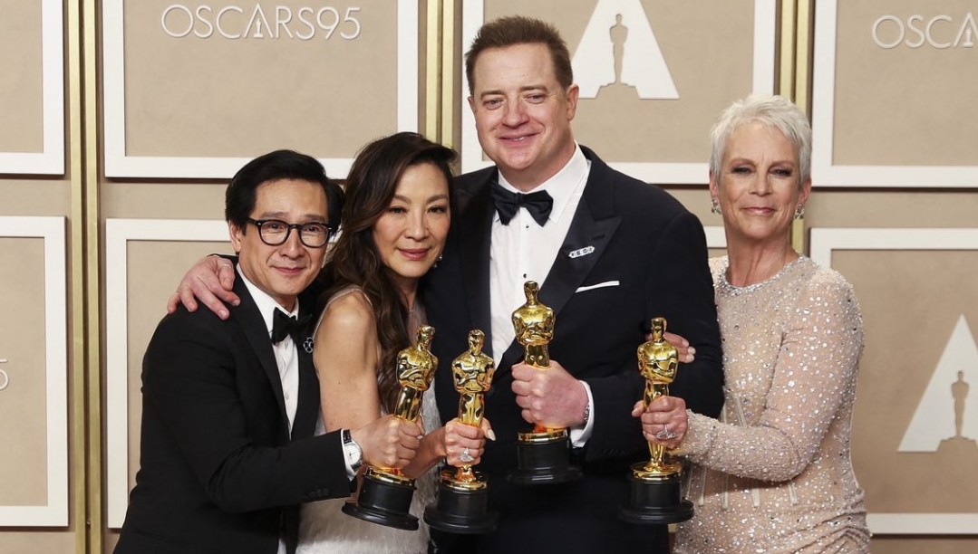 Oscar 2023, la grande notte di “Everything Everywhere”: Italia a secco, tutti i premi