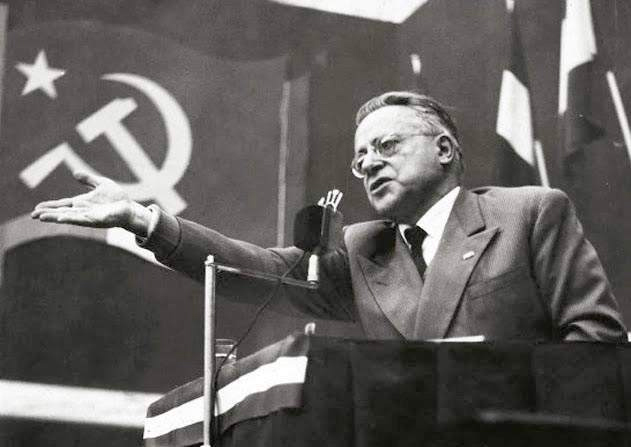 “Caro compagno, mi dia del lei”