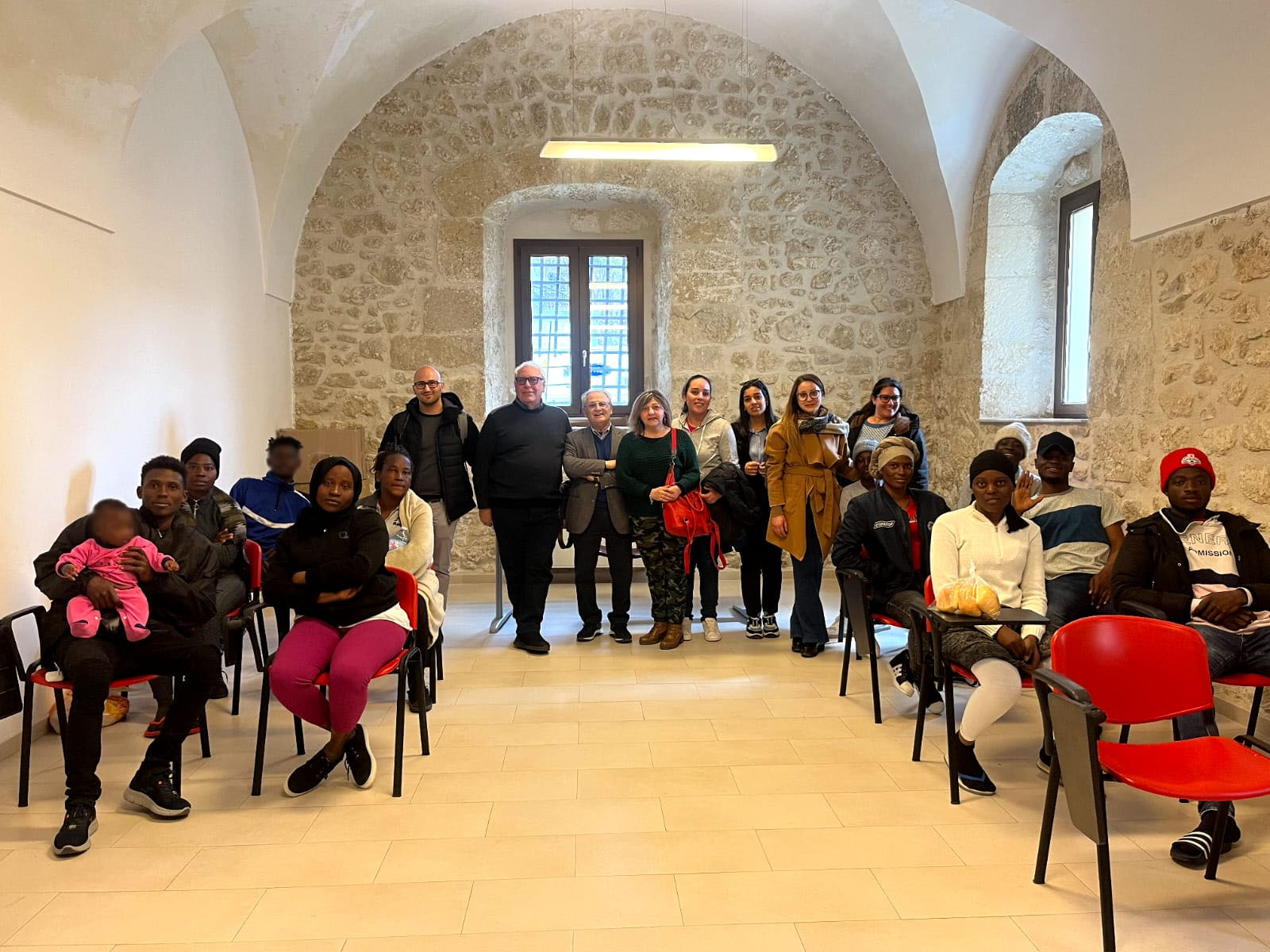 Santa Caterina ha accolto dodici rifugiati ivoriani