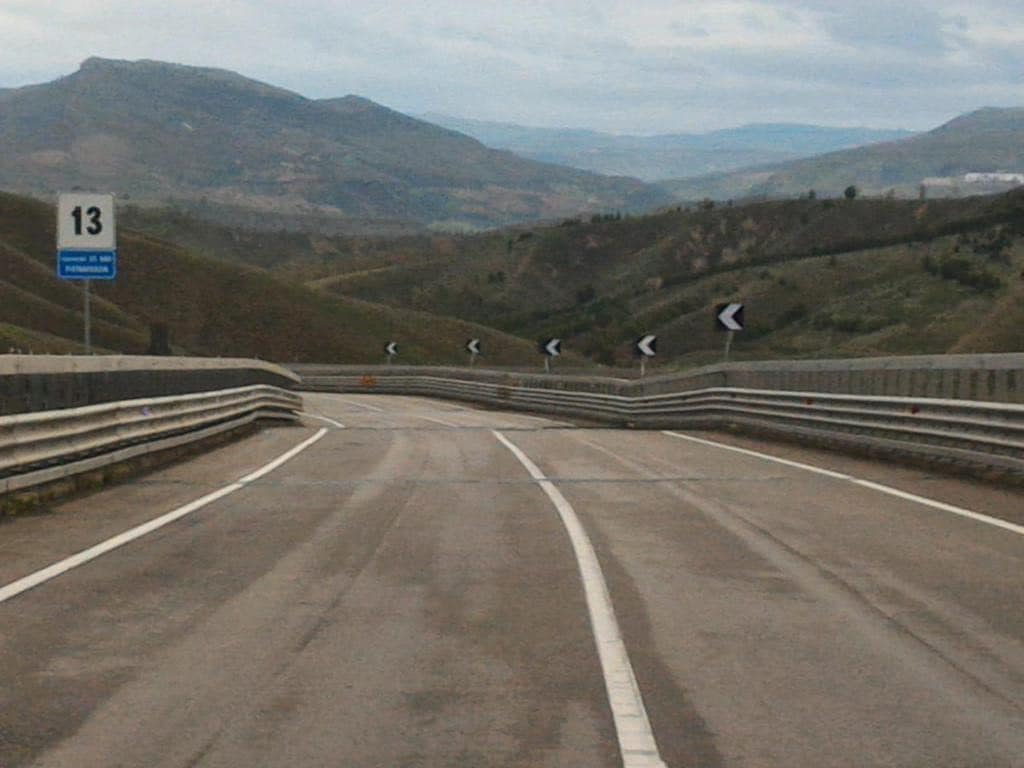 Pietraperzia, aggiornamento sui lavori in corso per la Ss 640