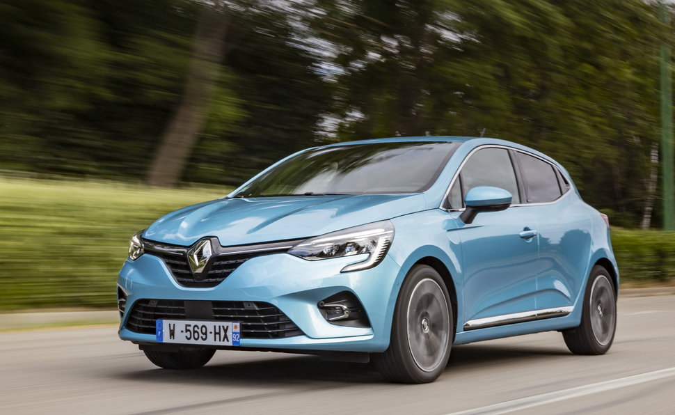 Renault presenta la nuova Clio E-Tech Full Hybrid Renault presenta la nuova Clio E-Tech Full Hybrid