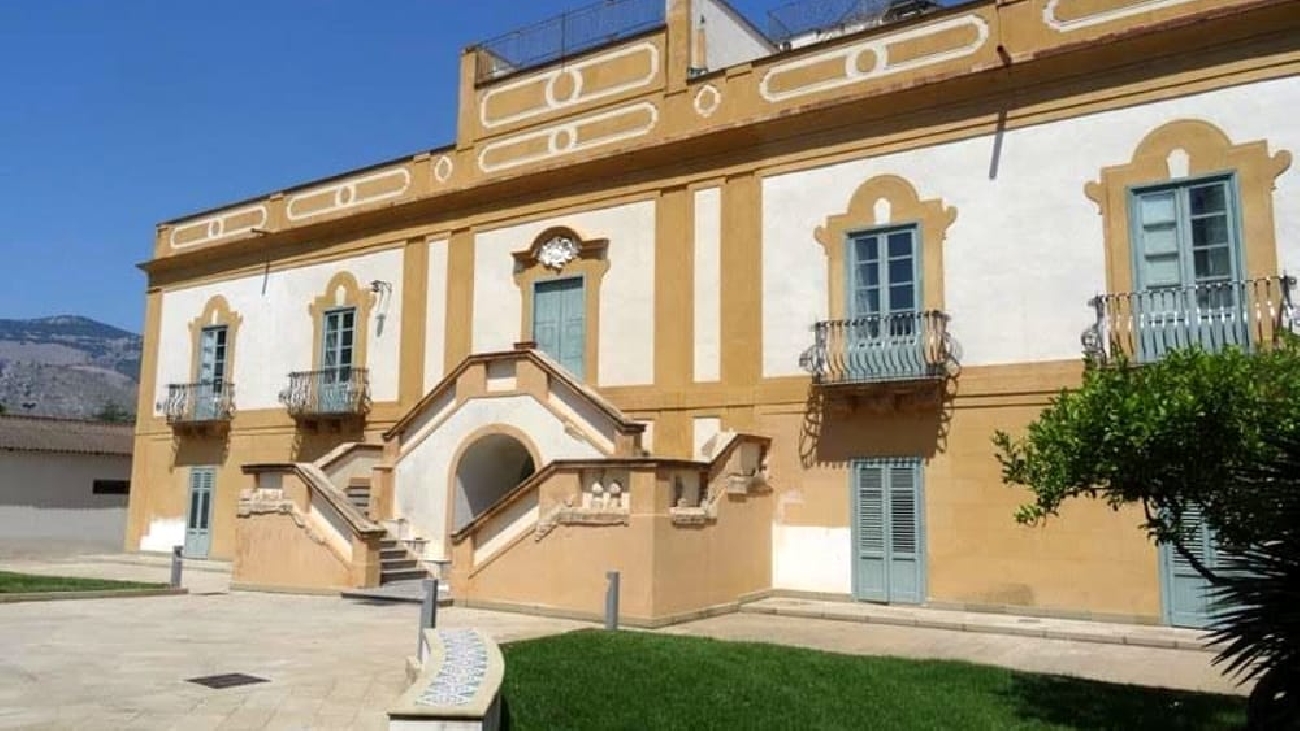 Psichiatra uccisa: sit-in a Palermo, “mai più violenza contro donne e sanitari”