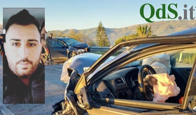 Schianto mortale tra due Golf Volkswagen sulla Statale 118, vittima un 29enne