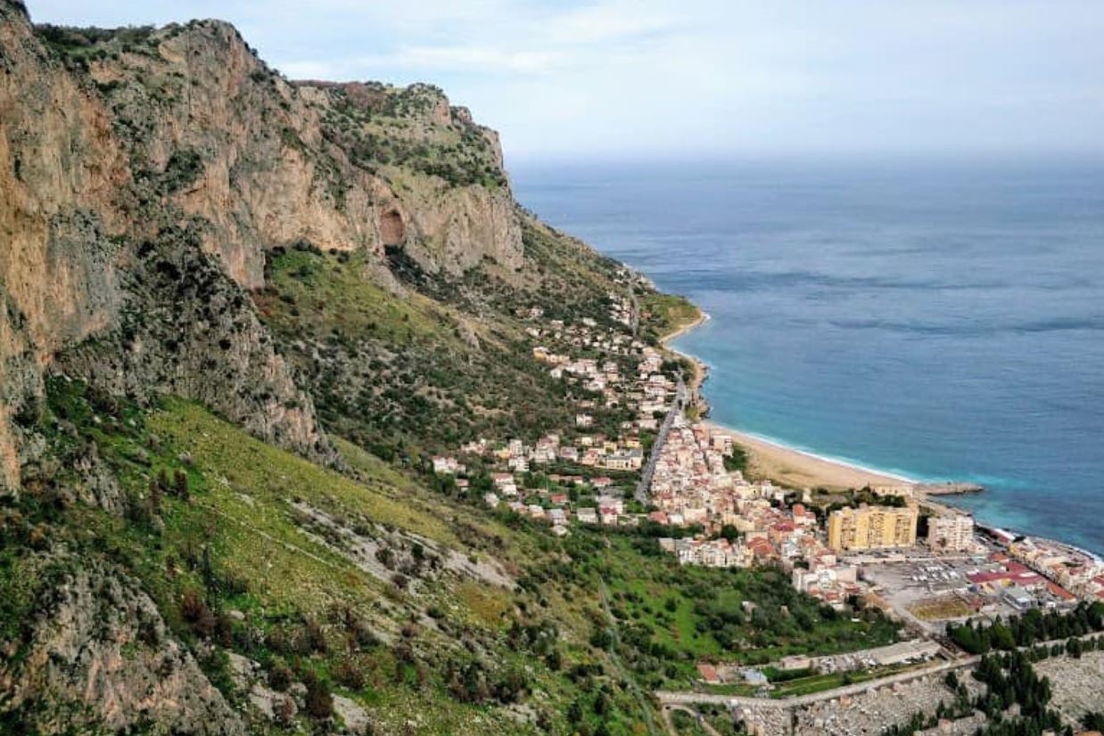 Monte Pellegrino, sicurezza e recupero: gara per il monitoraggio ambientale