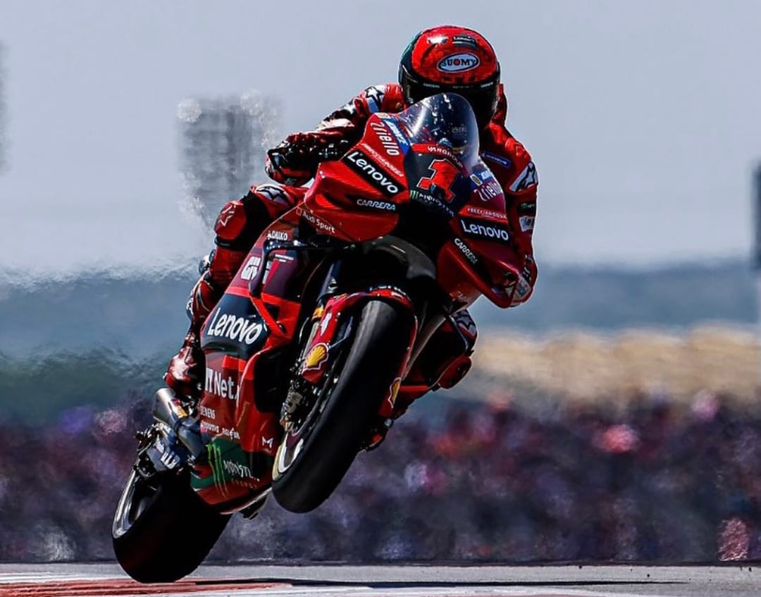 MotoGP, Bagnaia a sorpresa: “Mi sono fratturato la caviglia, ma correrò al Mugello”