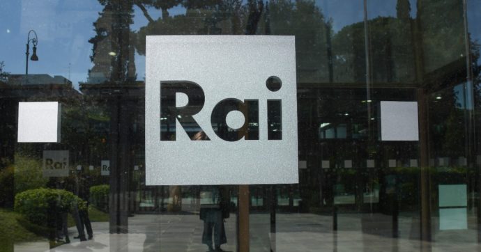 Manager Rai ricattato da una escort: “Denunciare senza paura” Manager Rai ricattato da una escort: “Denunciare senza paura”
