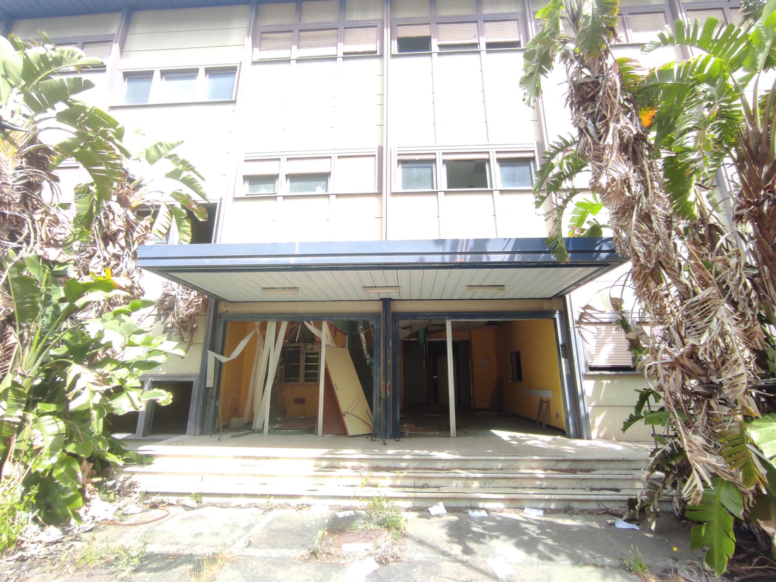 Sopralluogo Maurizio Caserta all'ex ospedale Ferrarotto di Catania (1)