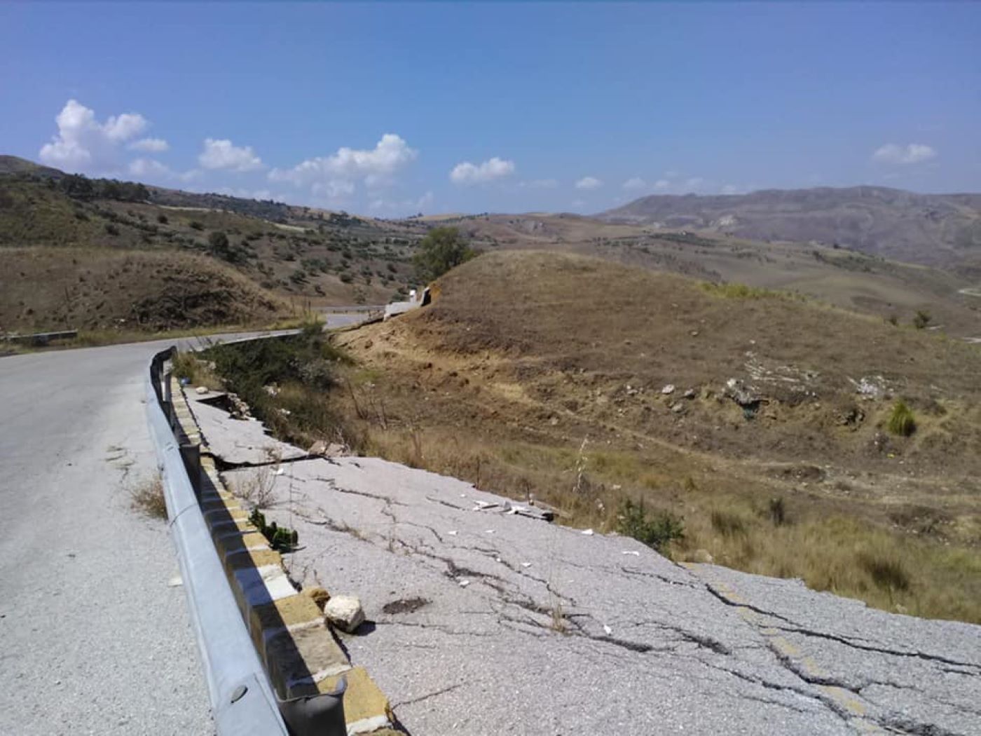 Villarosa, al via lavori su provinciale 6, Schifani: “Migliorare sistema viario regionale”