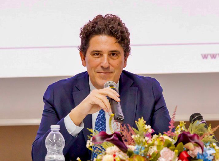 “Menopausa, farmaci e una corretta informazione per accompagnare la coppia