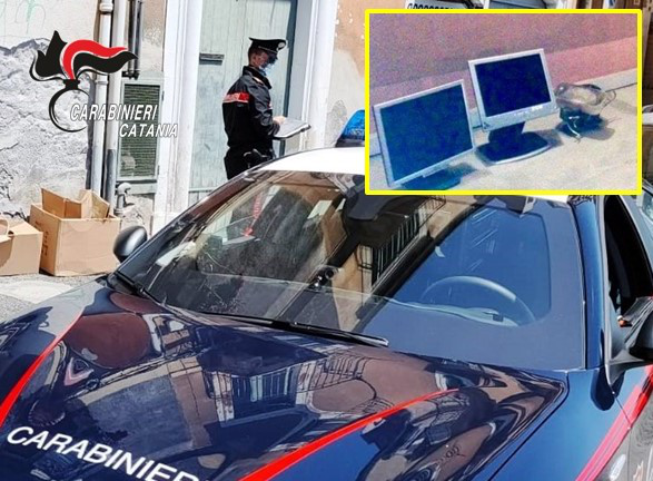 Catania, giovane evade e ruba computer: arrestato