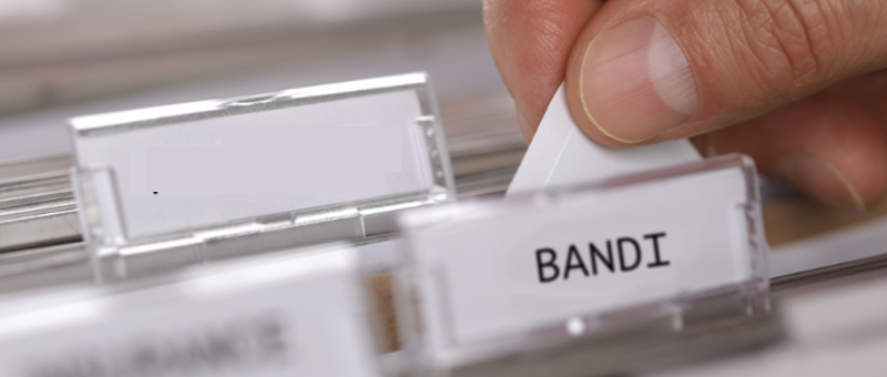 Avvisi e bandi, proroga alla trasparenza