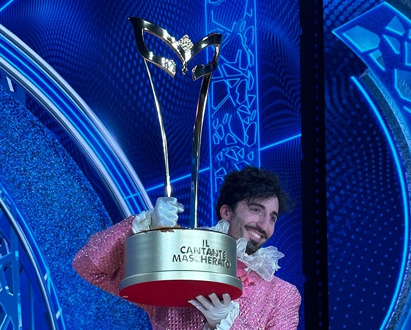 Il Cantante Mascherato, vince il “Cavaliere Veneziano” Samuel Peron