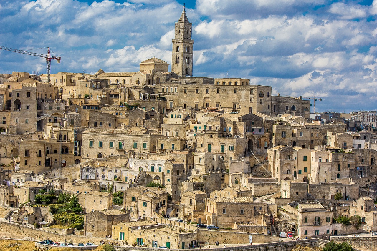 Turismo, la Sicilia piace ma non troppo, Matera e Olbia le città più apprezzate
