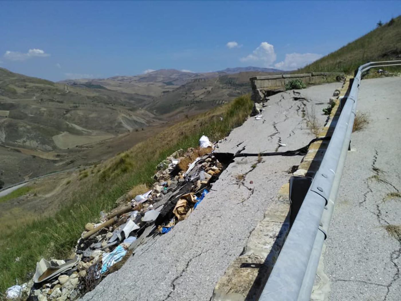 Villarosa, al via lavori su provinciale 6, Schifani: “Migliorare sistema viario regionale”