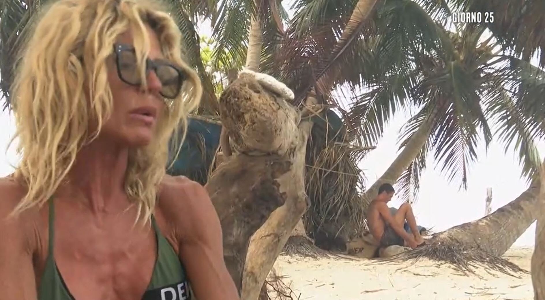 Isola dei Famosi, lite furibonda tra Nathaly Caldonazzo e Christopher Leoni