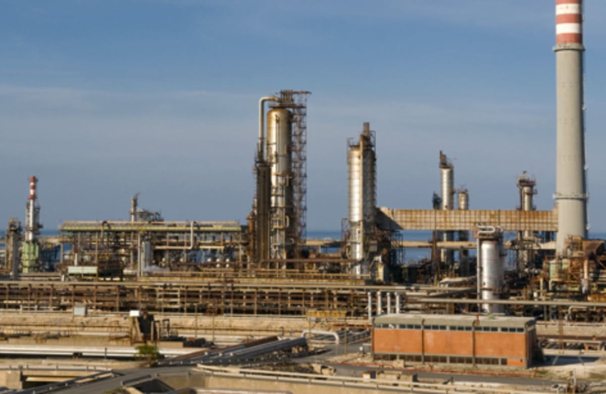 Futuro area industriale di Siracusa, l’allarme dei sindacati