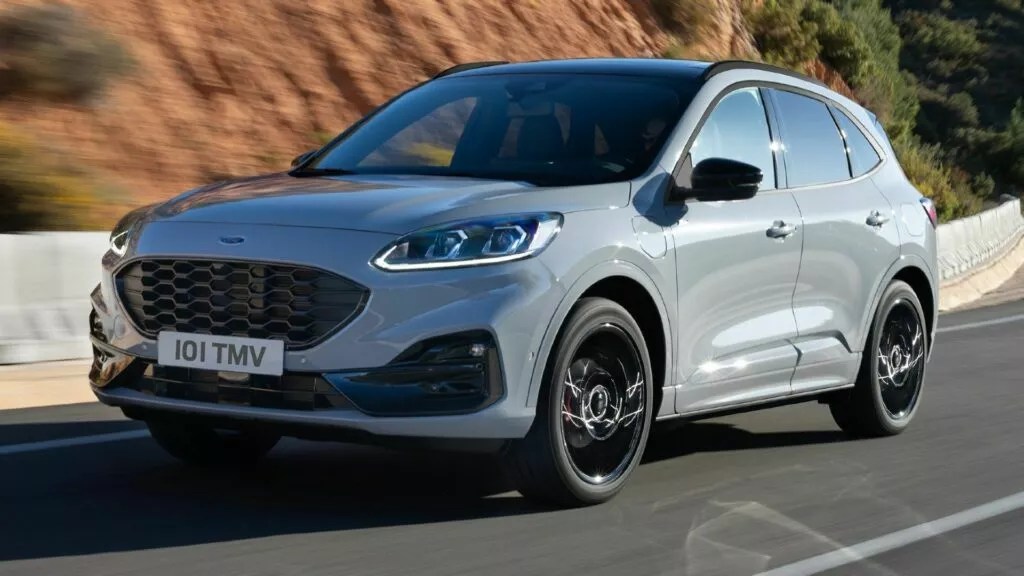 Ford, debutta la Kuga Graphite Tech Edition